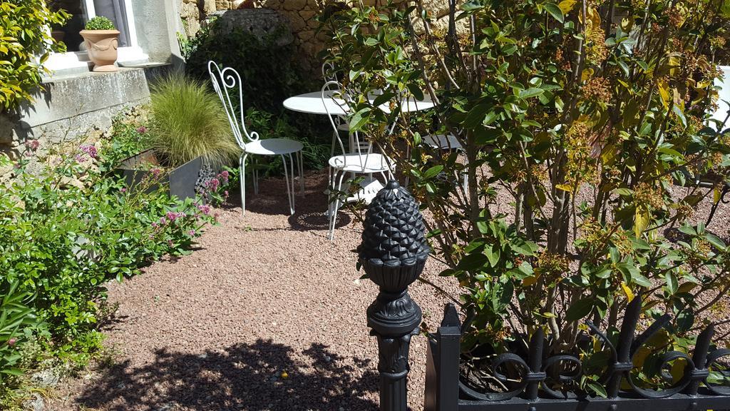 Le Clos Du Presbytere Apartment Puisseguin